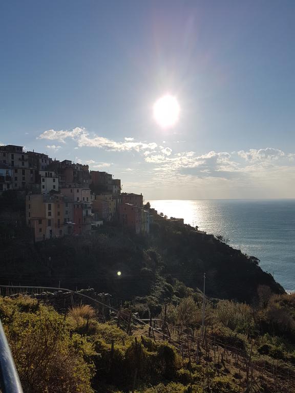 Affittacamere Il Timone Corniglia Bagian luar foto